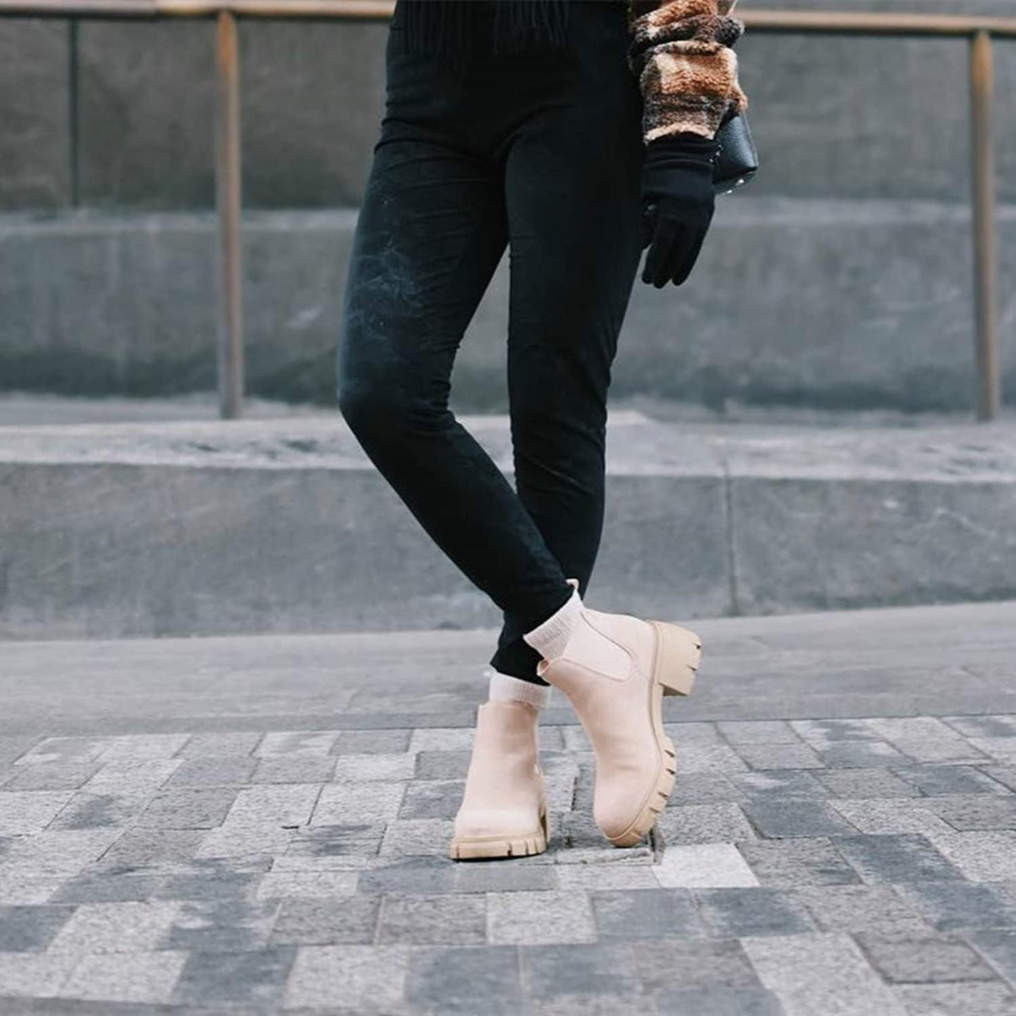 Womens Lug Sole Platform Ankle Booties Chelsea Slip on Chunky Block Heel Leather Combat Boots