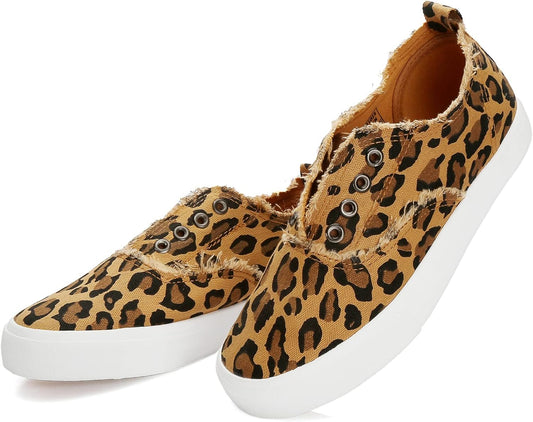 Women’S Slip on Sneakers Canvas Shoes Fashion Play Sneaker Casual Walking Shoes(Leopard, US9)